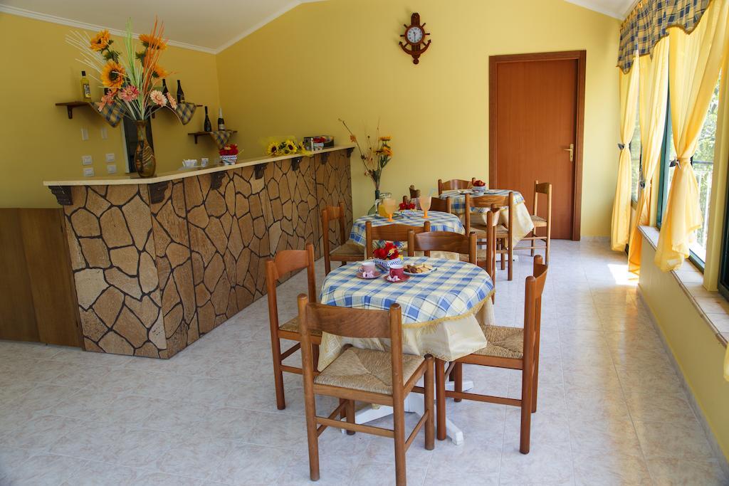 Casa Vacanze Alcantara Gaggi Eksteriør billede