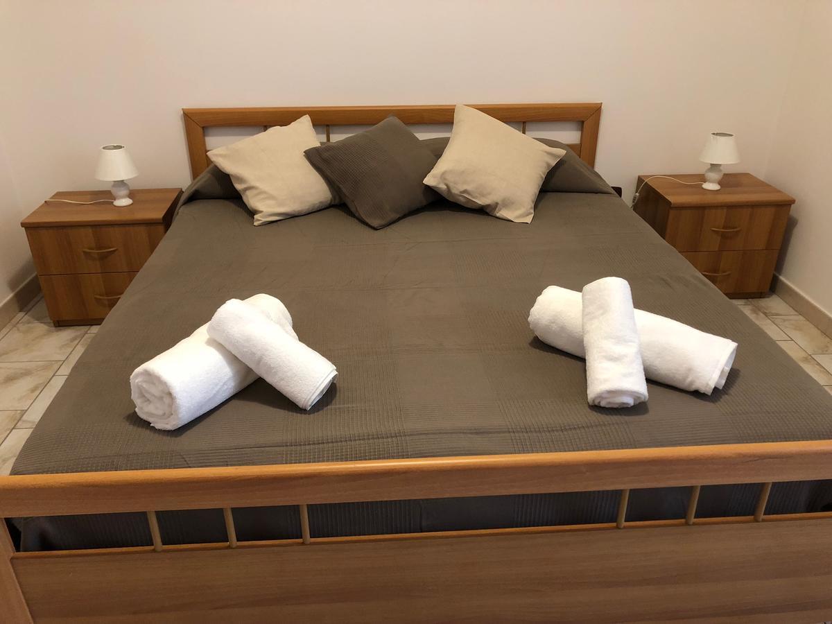 Casa Vacanze Alcantara Gaggi Eksteriør billede