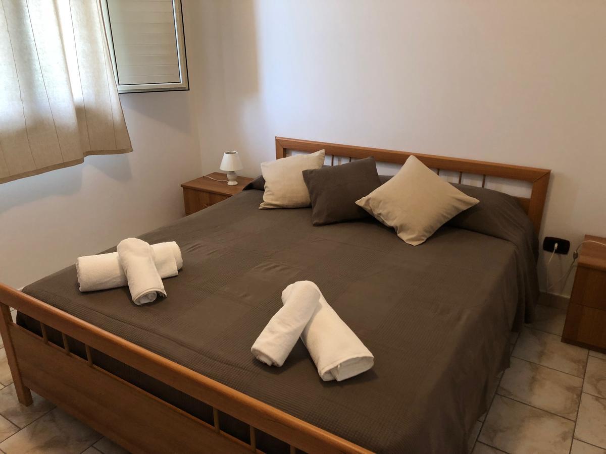 Casa Vacanze Alcantara Gaggi Eksteriør billede